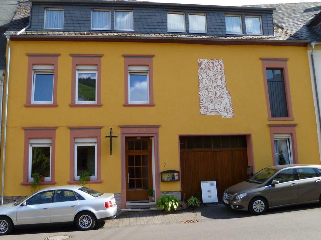 Der Weinladen Apartment Krov Exterior photo